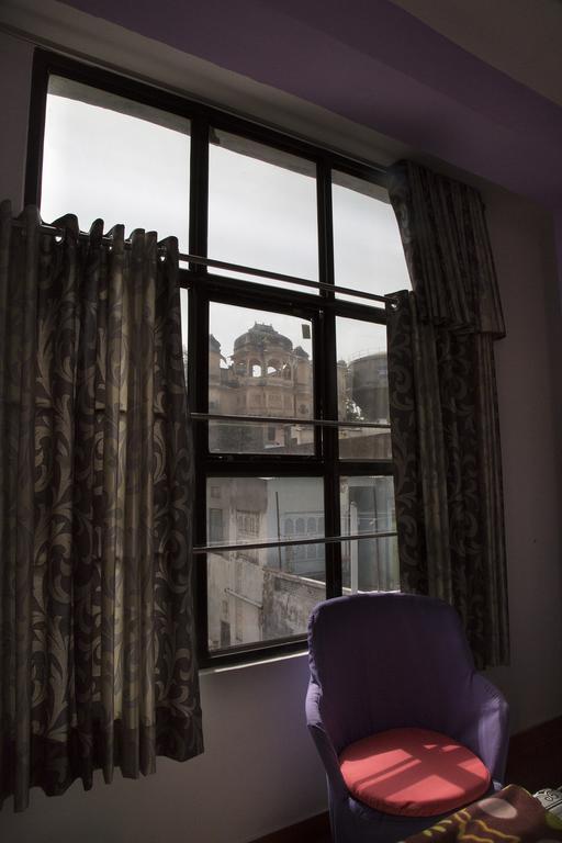 Udai Haveli Guest House Udaipur Bilik gambar